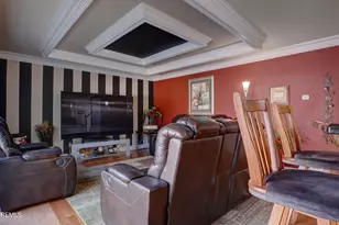 44 Kentucky Way, Freehold, NJ 07728 - Photo 11