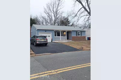 843 N Edgebrook Drive N, Toms River Township, NJ 08757 - Photo 1