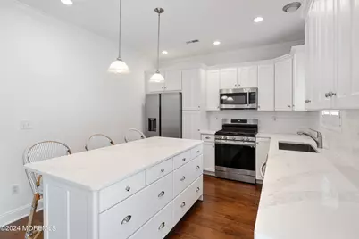 29 Pavilion Avenue, Long Branch, NJ 07740 - Photo 9