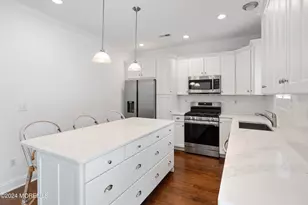 29 Pavilion Ave, Long Branch, NJ 07740 - Photo 9