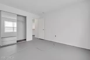 25 Des Moines Ct, Tinton Falls, NJ 07712 - Photo 15