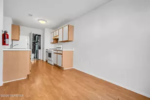 25 Des Moines Ct, Tinton Falls, NJ 07712 - Photo 21