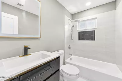 940 Grove Avenue, Old Bridge Township, NJ 08857 - Photo 27