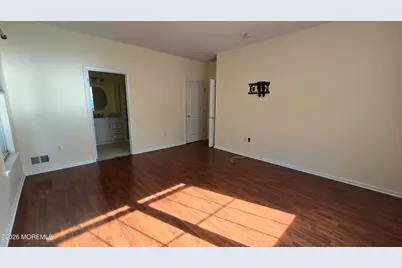 16 Golden Willows Avenue, Lakewood, NJ 08701 - Photo 9