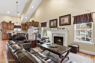 3 Lone Oak Way, Eatontown, NJ 07724 - Photo 7