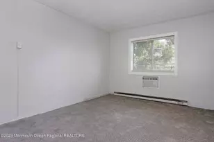 21 Leroy Pl, Red Bank, NJ 07701 - Photo 7