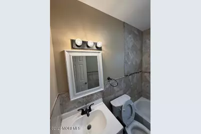 539 Olive Place, Woodbridge Township, NJ 07095 - Photo 11