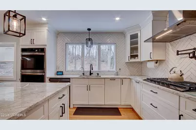 270 Grant Avenue, Eatontown, NJ 07724 - Photo 3