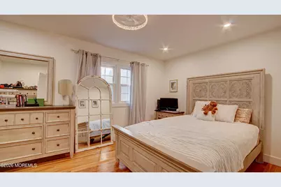 270 Grant Avenue, Eatontown, NJ 07724 - Photo 15