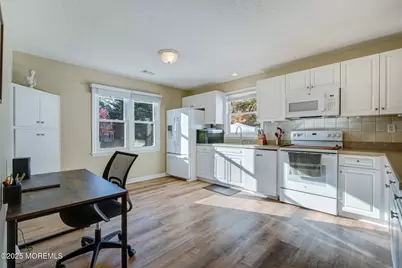 185 Liberty Bell Road, Toms River Township, NJ 08755 - Photo 9