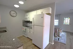 1019A Aberdeen Dr, Lakewood, NJ 08701 - Photo 11