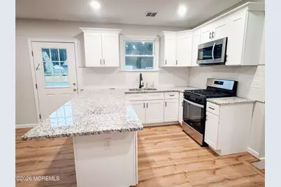 827 Rogers Street, Lanoka Harbor, NJ 08734 - Photo 3