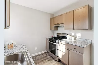 333 Tiller Avenue, Beachwood, NJ 08722 - Photo 11