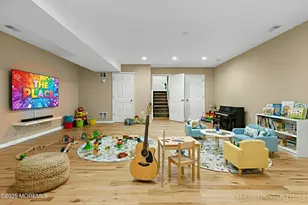 18 Bridge Pointe Dr, Laurence Harbor, NJ 08879 - Photo 9