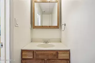 72 Fieldcrest Way, Hazlet Township, NJ 07730 - Photo 15