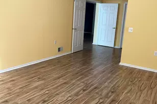 11 Umberland Pl, Jamesburg, NJ 08831 - Photo 17