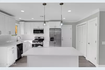 8 Mayaquez Lane, Toms River Township, NJ 08757 - Photo 11