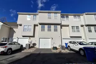 16 Puchala Dr, Sayreville, NJ 08859 - Photo 3