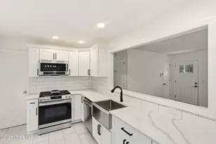 625 Commonwealth Blvd, Toms River Township, NJ 08757 - Photo 5