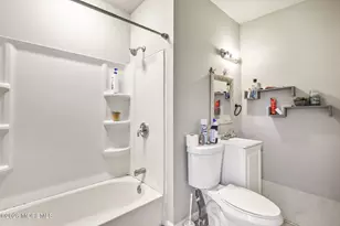 21 Broadway Rd, Freehold, NJ 07728 - Photo 17