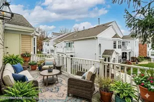 166 Tulip Ln, Freehold, NJ 07728 - Photo 15