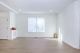 22 Marion St, Red Bank, NJ 07701 - Photo 9