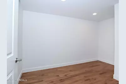 22 Marion Street, Red Bank, NJ 07701 - Photo 41