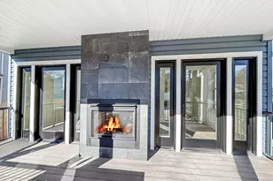 22 Marion St, Red Bank, NJ 07701 - Photo 47