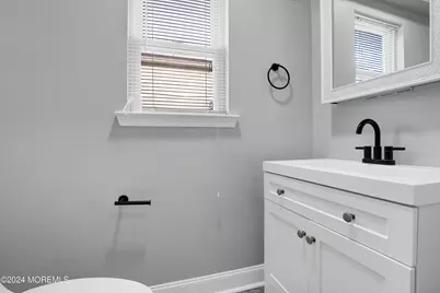 42 Jahn Street, Keansburg, NJ 07734 - Photo 11