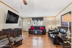 536 Momosa Way, Whiting, NJ 08759 - Photo 9