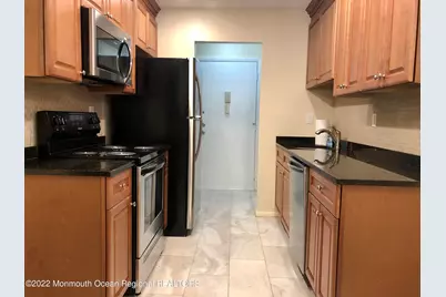 169 Amberly Drive #E, Manalapan Township, NJ 07726 - Photo 21