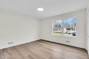 521 Beach Ave, Beachwood, NJ 08722 - Photo 17