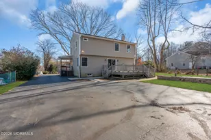 151 Magnolia Ln, Middletown, NJ 07748 - Photo 17