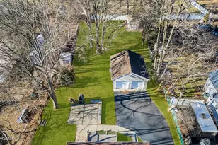 151 Magnolia Ln, Middletown, NJ 07748 - Photo 5