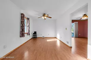 151 Magnolia Ln, Middletown, NJ 07748 - Photo 27