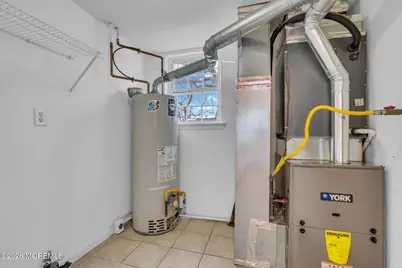 723 Woodland Avenue, Burlington City, NJ 08016 - Photo 45