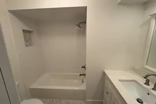 15 Lexington Ct, Red Bank, NJ 07701 - Photo 9