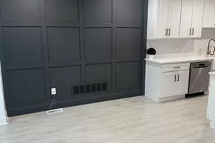 225 Longwood Dr, Manalapan Township, NJ 07726 - Photo 5