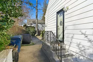 1303 Laurel Ave, Ocean, NJ 07712 - Photo 23