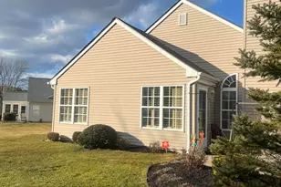 8 Skyline Dr, Lakewood, NJ 08701 - Photo 5