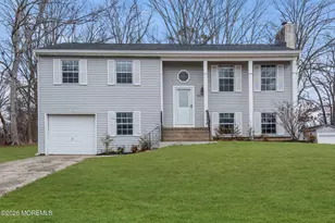 151 Shenandoah Blvd, Toms River Township, NJ 08753 - Photo 1