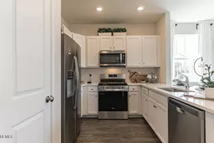 92 Arlotta St, Glassboro, NJ 08028 - Photo 11