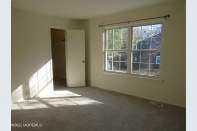 32 Lafayette Court, North Brunswick Township, NJ 08902 - Photo 13