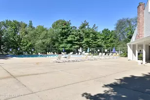 32 Lafayette Ct, North Brunswick Township, NJ 08902 - Photo 27