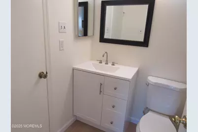 32 Lafayette Court, North Brunswick Township, NJ 08902 - Photo 19