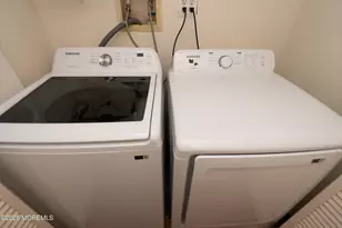 32 Lafayette Ct, North Brunswick Township, NJ 08902 - Photo 19