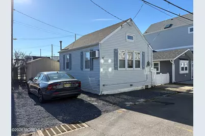 10 W Rutherford Lane, Lavallette, NJ 08735 - Photo 1