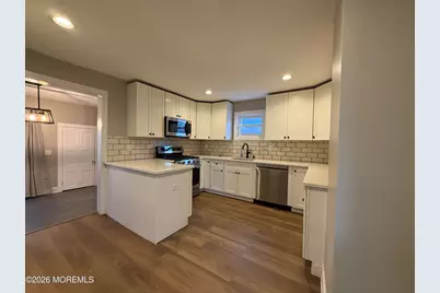 30 Conover Street, Freehold, NJ 07728 - Photo 7