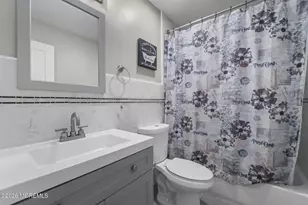 83 Greenwood Dr, Freehold, NJ 07728 - Photo 11