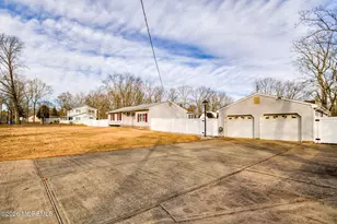 563 Indiero Rd, Jackson, NJ 08527 - Photo 29